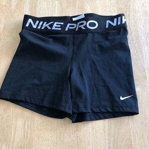 Nike Pro leggings shorts size M